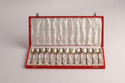 A set of twelve Danish sterling