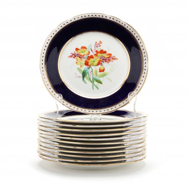A SET OF TWELVE ENGLISH PORCELAIN