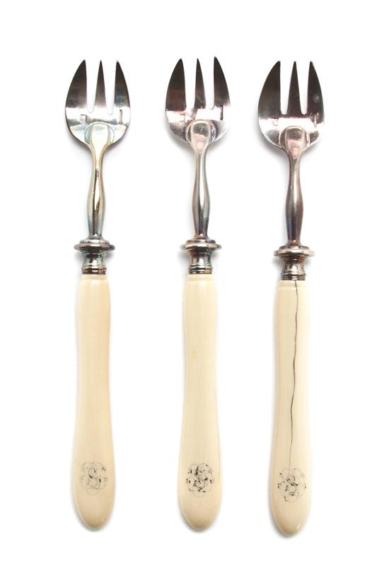 A Set of Twelve French Ivory