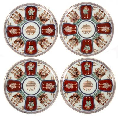 A set of twelve Japanese Imari