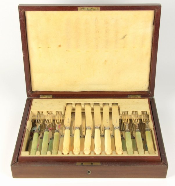 A set of William IV silver fruit
