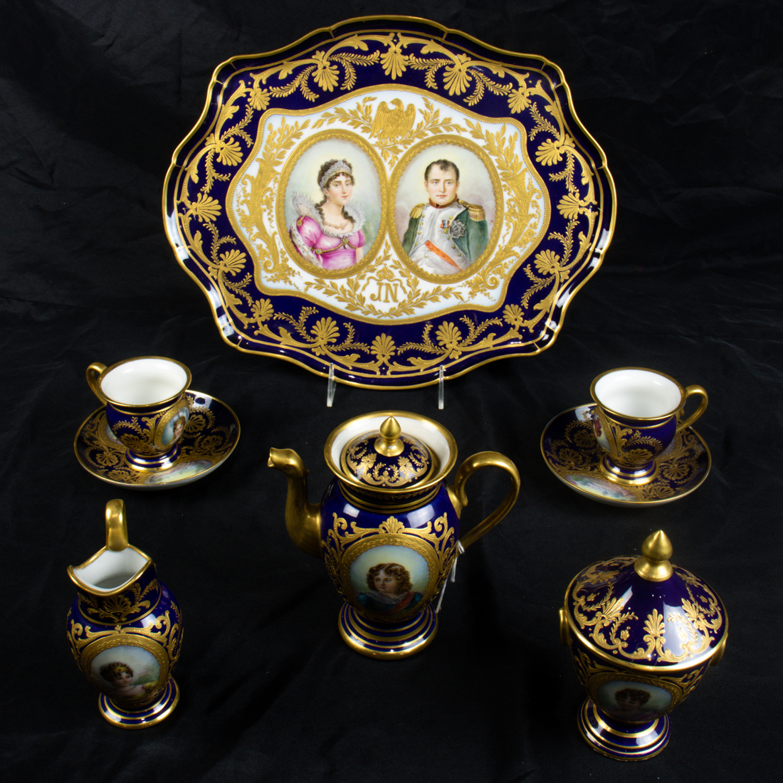 A SEVRES STYLE PORCELAIN