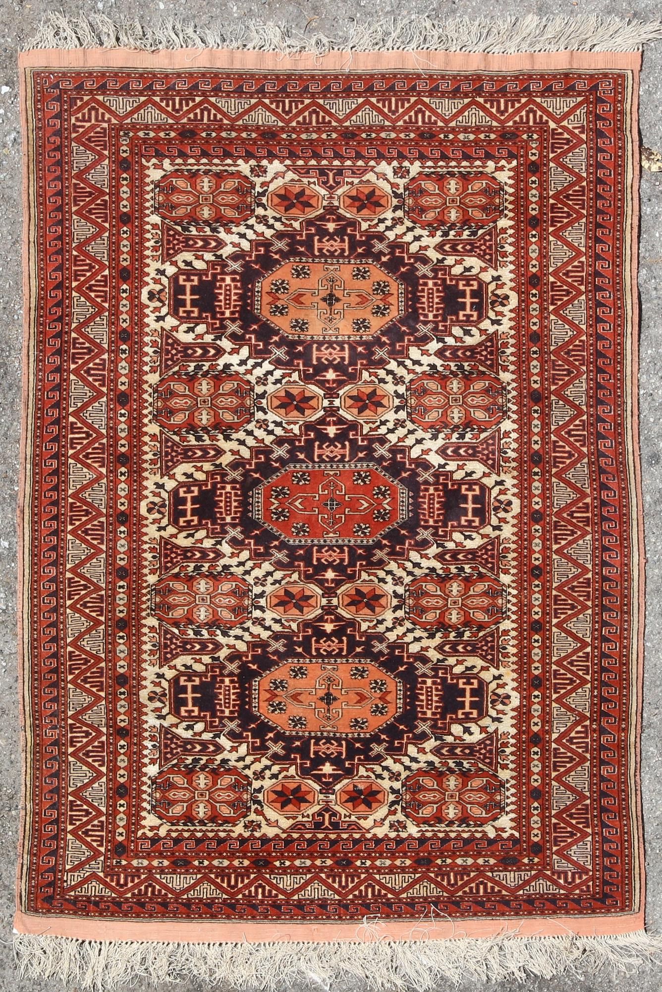 A SHIRVAN STYLE RUGA Shirvan