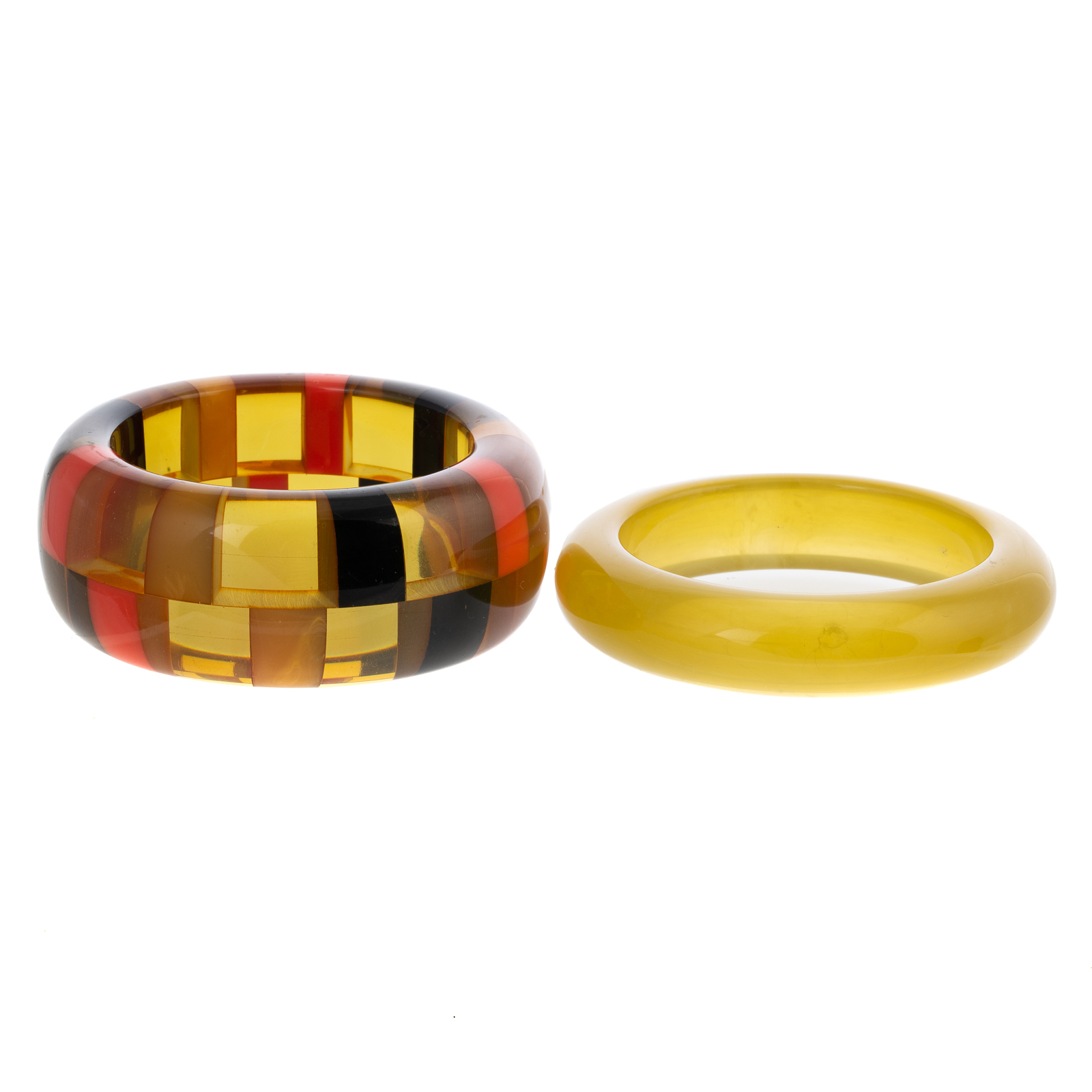 A SHULTZ BAKELITE BANGLE & MORE