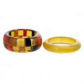 A SHULTZ BAKELITE BANGLE & MOR