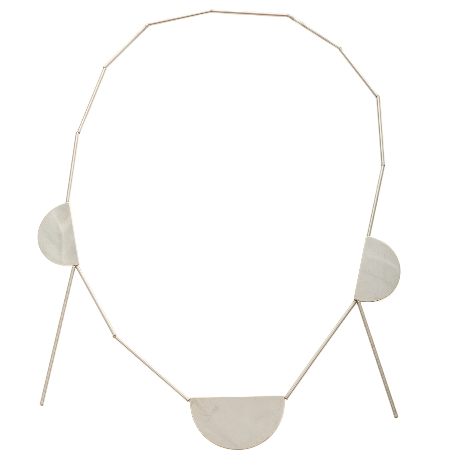 A SIGNATURE BETTY COOKE NECKLACE IN