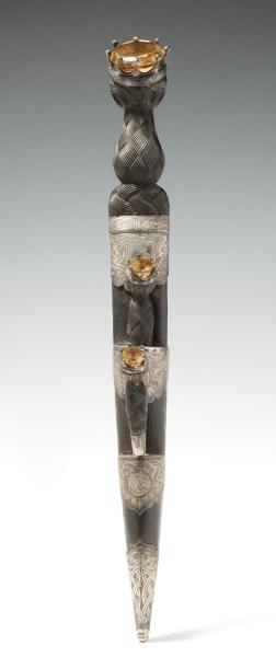 A SILVER MOUNTED SCOTTISH DRESS