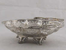 A silver swing handle pierced