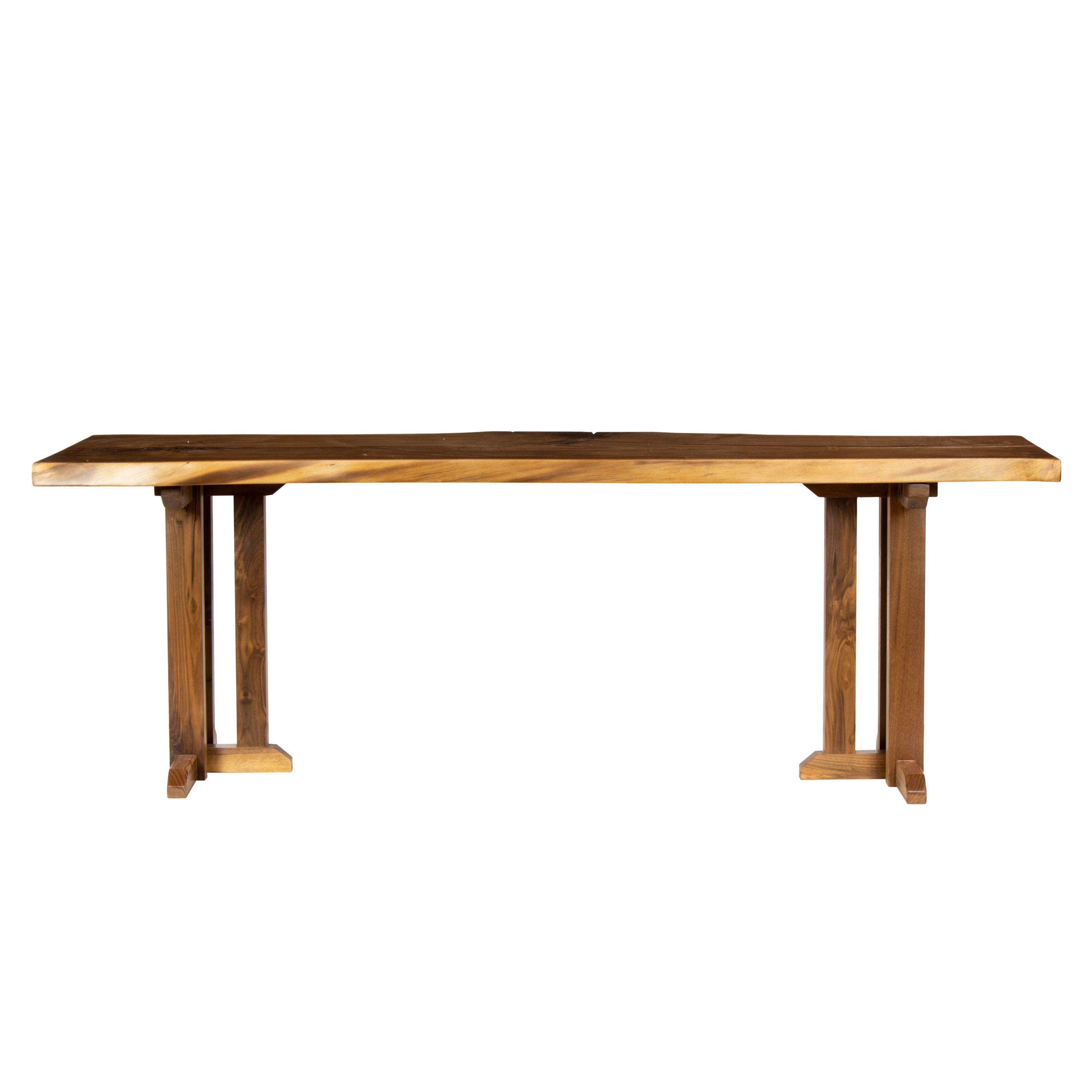 A SINGLE SLAB STUDIO STYLE DINING