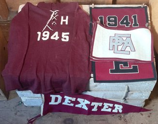 A size small 1945 Harvard wool