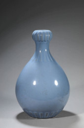 A SKY BLUE-GLAZED GARLIC SHAPE