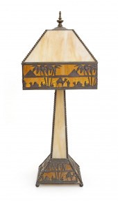 A SLAG GLASS TABLE LAMPA slag