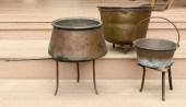 A small 19th C. brass bucket w