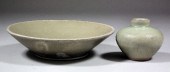 A small Chinese porcelaneous s