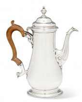 A SMALL GEORGE III STERLING SI