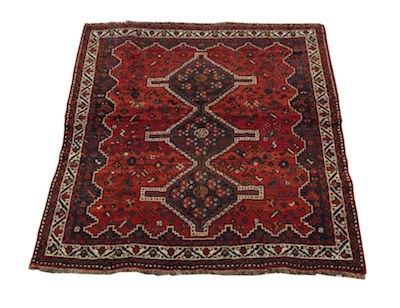 A Small Shiraz Rug Three diamond