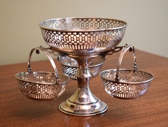 A small vintage sterling silver