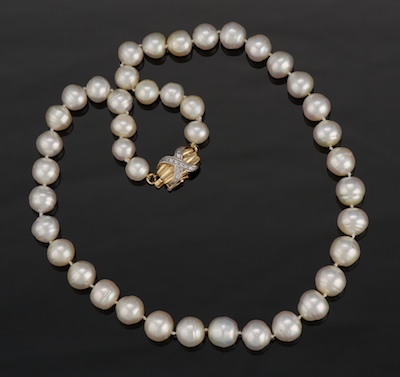 A South Sea Pearl Necklace