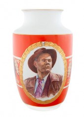 A SOVIET PORCELAIN VASE WITH P