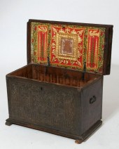 A SPANISH BAROQUE CARVED WALNU