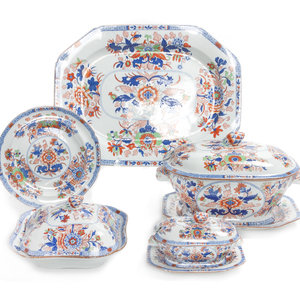 A Spode Imari Stoneware Dinner