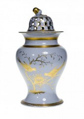 A STAFFORDSHIRE SOLID LAVENDER