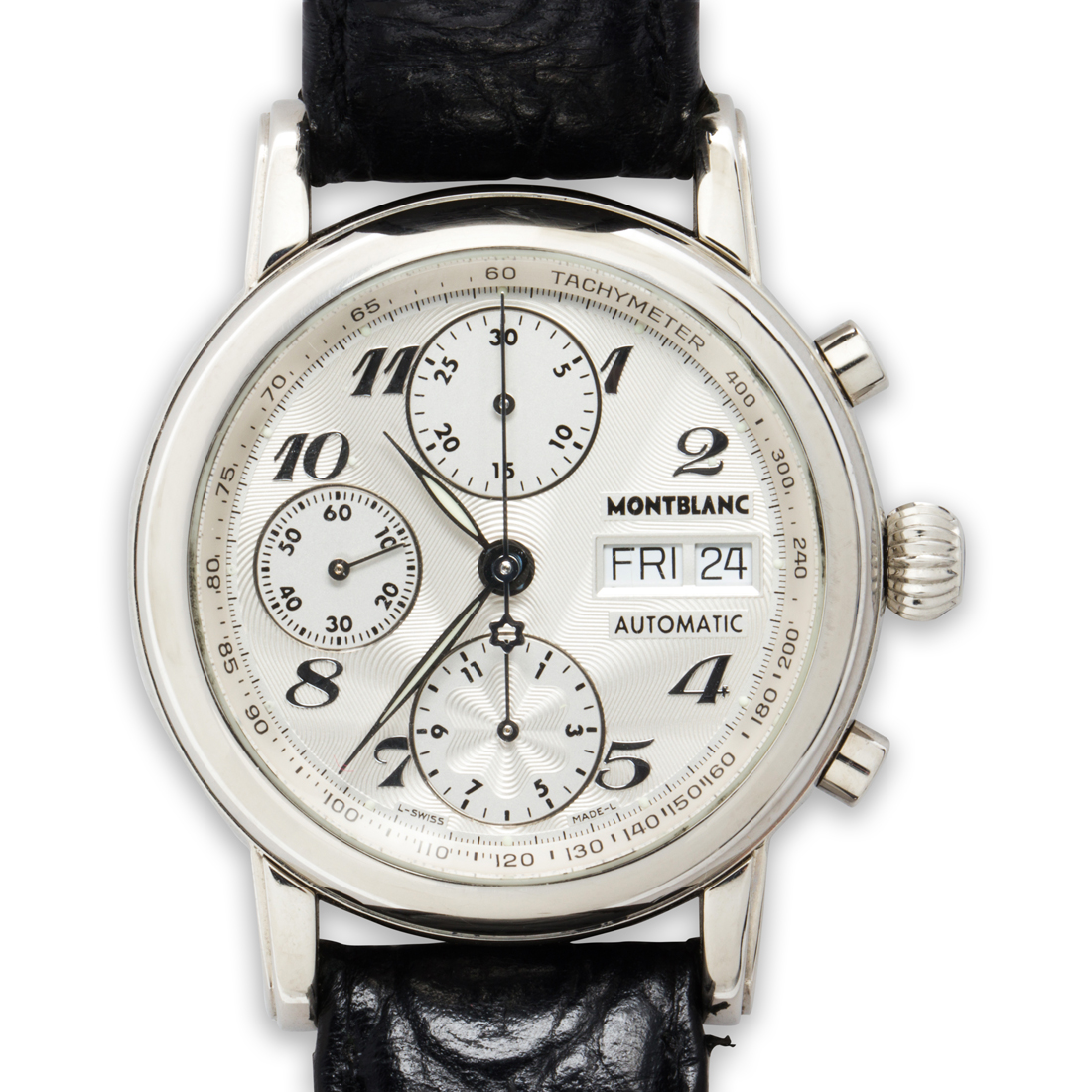 A STAINLESS STEEL WRIST WATCH,