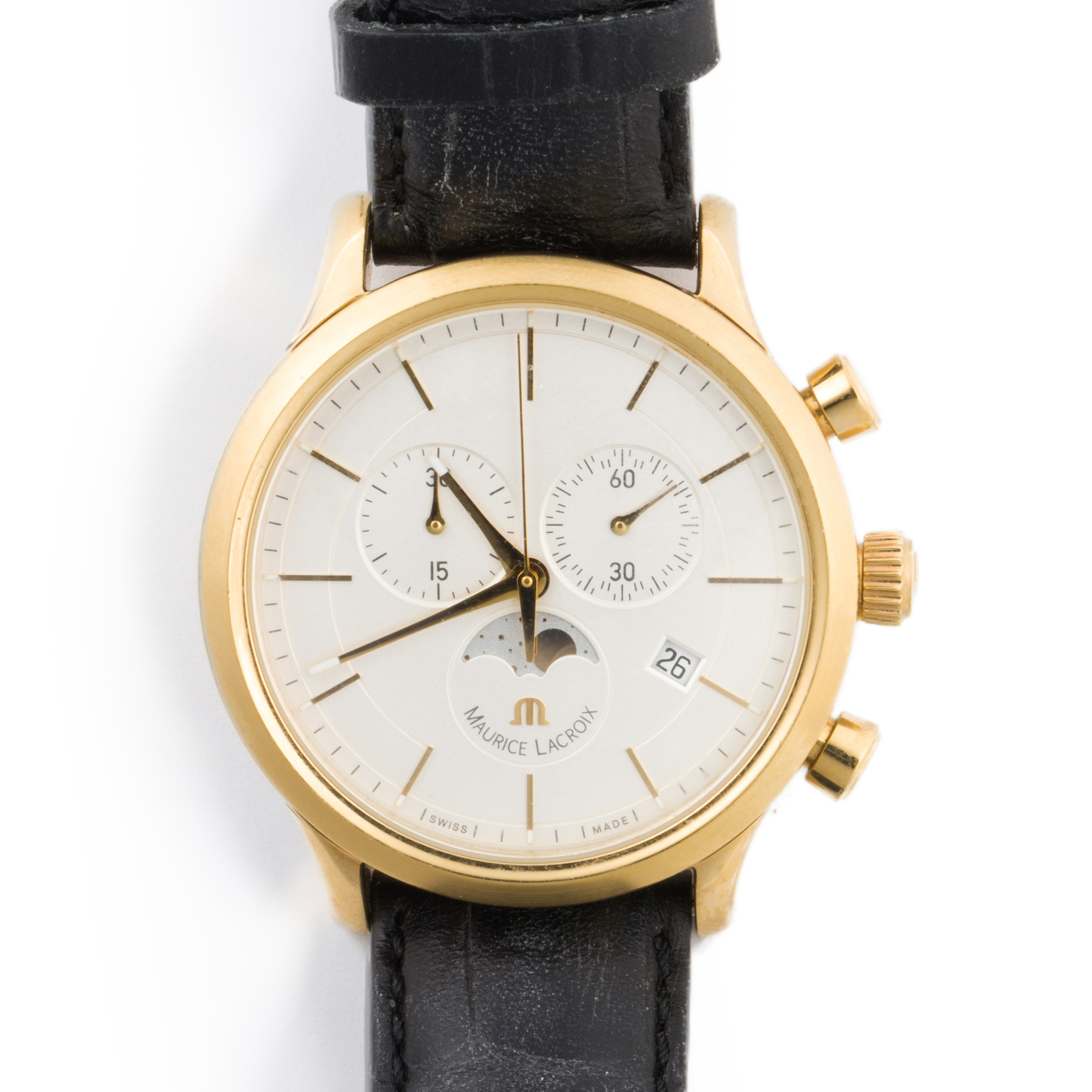A STAINLESS STEEL WRISTWATCH,