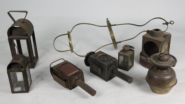 A standing paraffin lamp with red