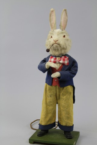 a/ STANDING RABBIT DISPLAY FIGURE