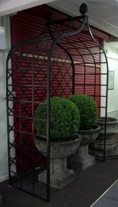 A steel rose arbour 274.5cm x