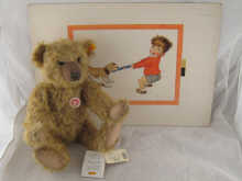 A Steiff ''Knopf in Ohr''