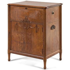 A Stella Oak Cased Disk Music