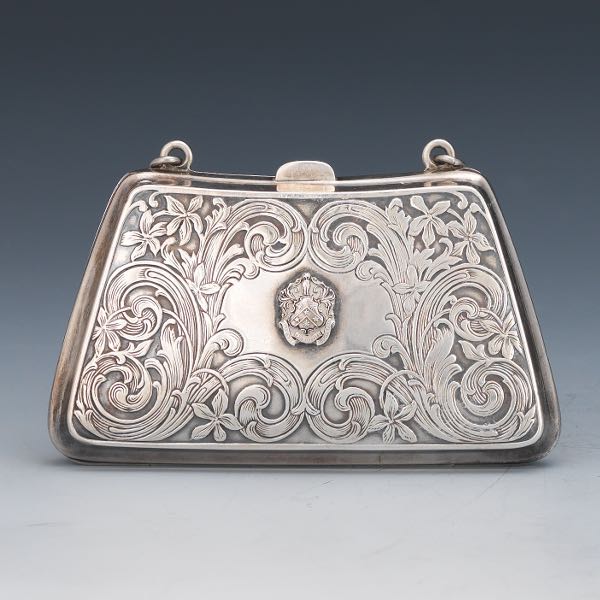 A STERLING SILVER COIN PURSE  3"L x