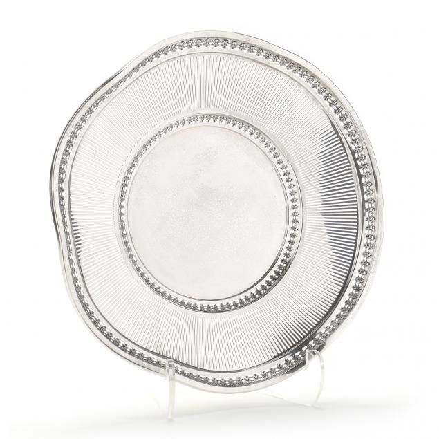 A STERLING SILVER DISH BY GEORGE A.
