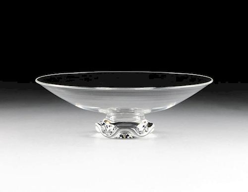 A STEUBEN CRYSTAL BOWL WITH
