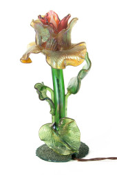 A STUDIO IRIDESCENT ART GLASS