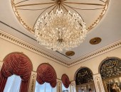 A STUNNING PALATIAL 64 ARM CRY