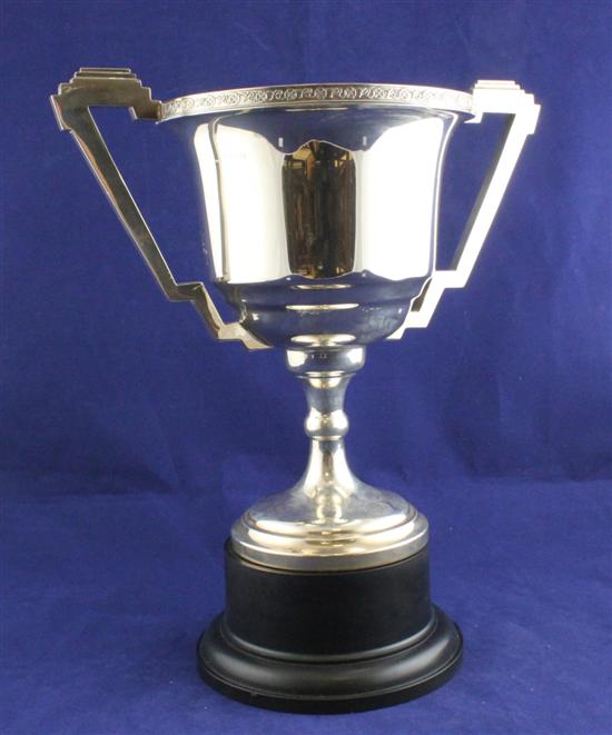 A stylish 1930's Art Deco silver