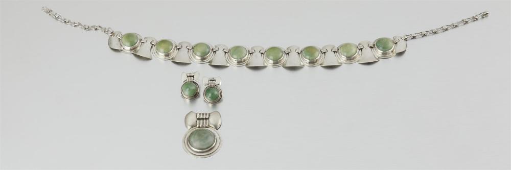 A SUITE OF FRED DAVIS SILVER AND