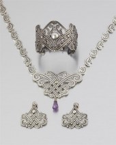 A SUITE OF LOS CASTILLO SILVER