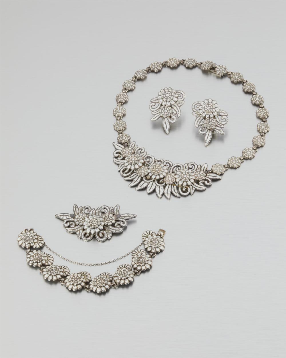 A SUITE OF MARGOT DE TAXCO "WILD