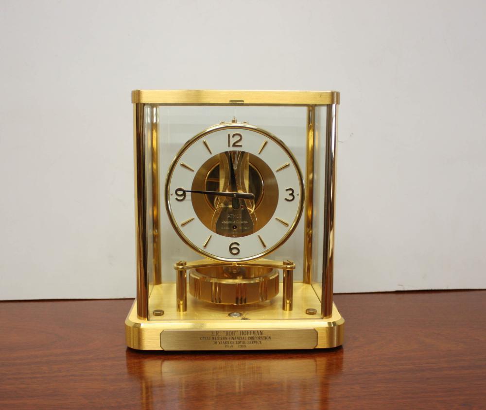 A SWISS ATMOS CLOCKA SWISS ATMOS