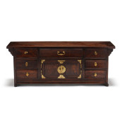 A TABLETOP JAPANESE TANSU CHES