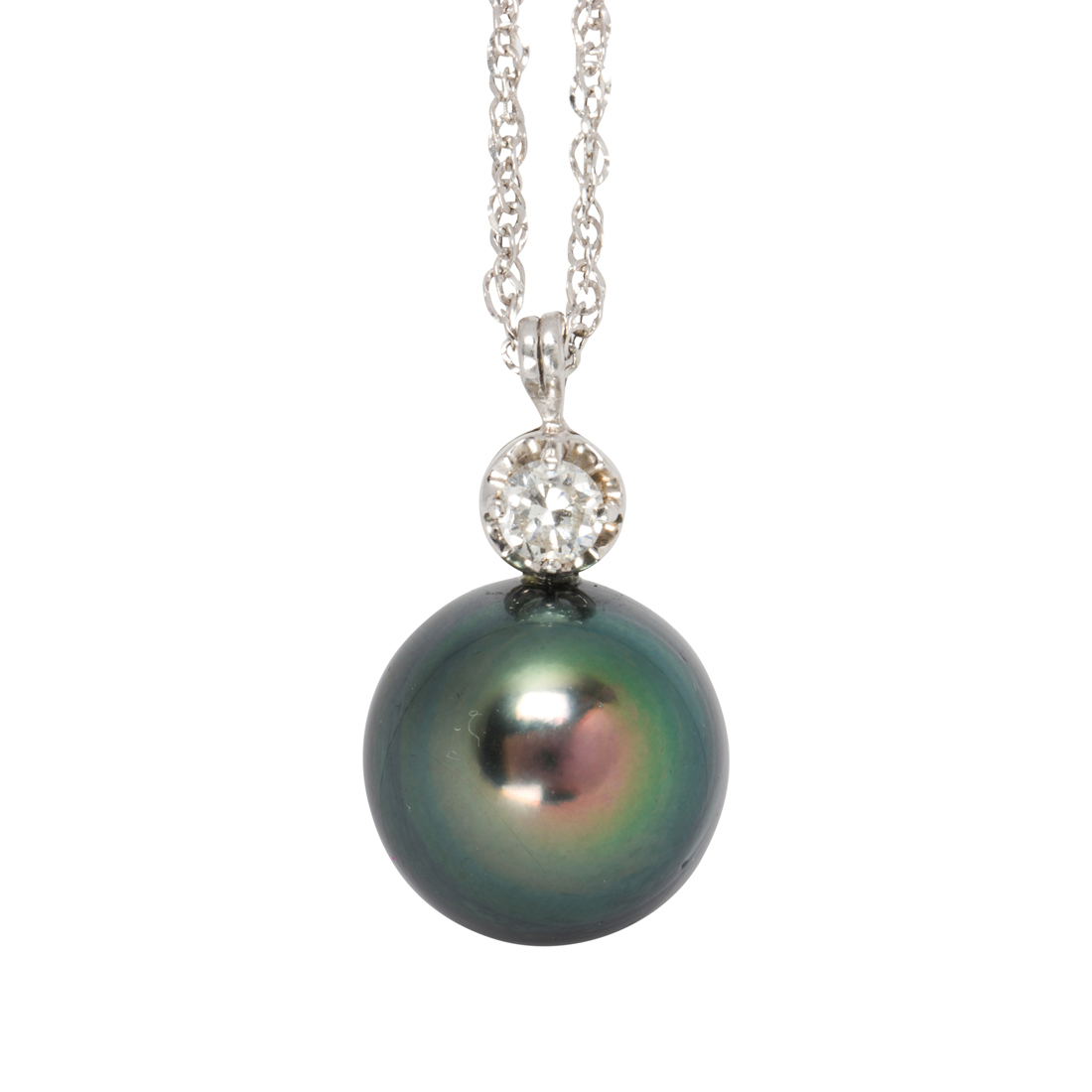 A TAHITIAN SOUTH SEA PEARL, DIAMOND