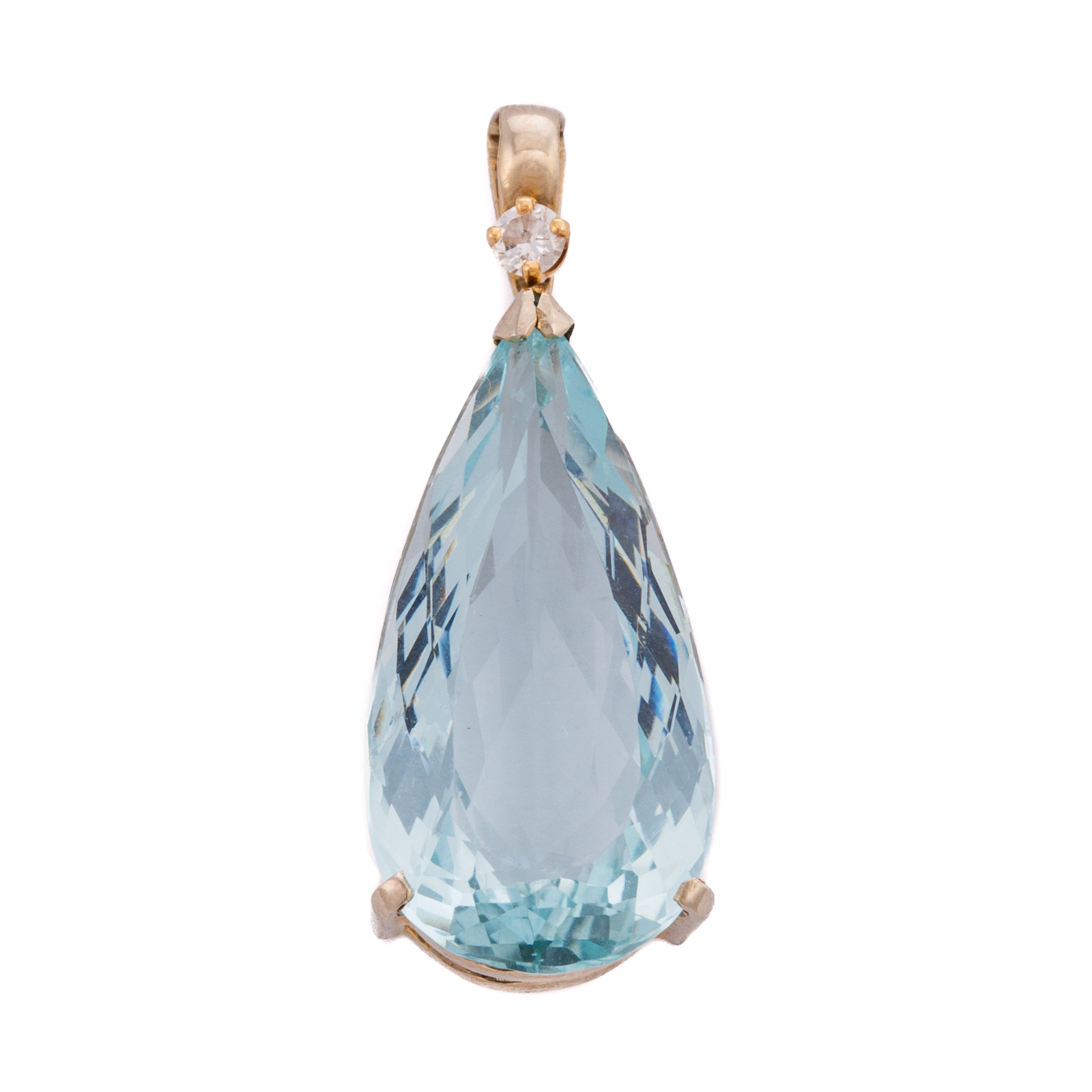 A TEARDROP SHAPE AQUAMARINE &