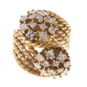 A TEXTURED DIAMOND CLUSTER BYP