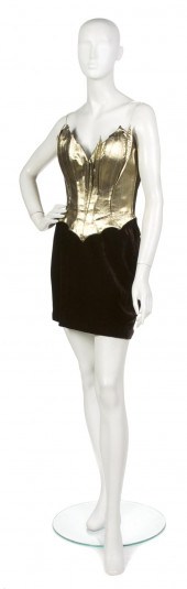 A Thierry Mugler Brown Velvet