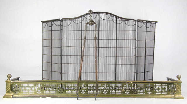 A three-fold fireguard with