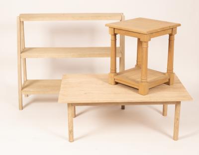 A three-tier shoe rack, 100cm wide,